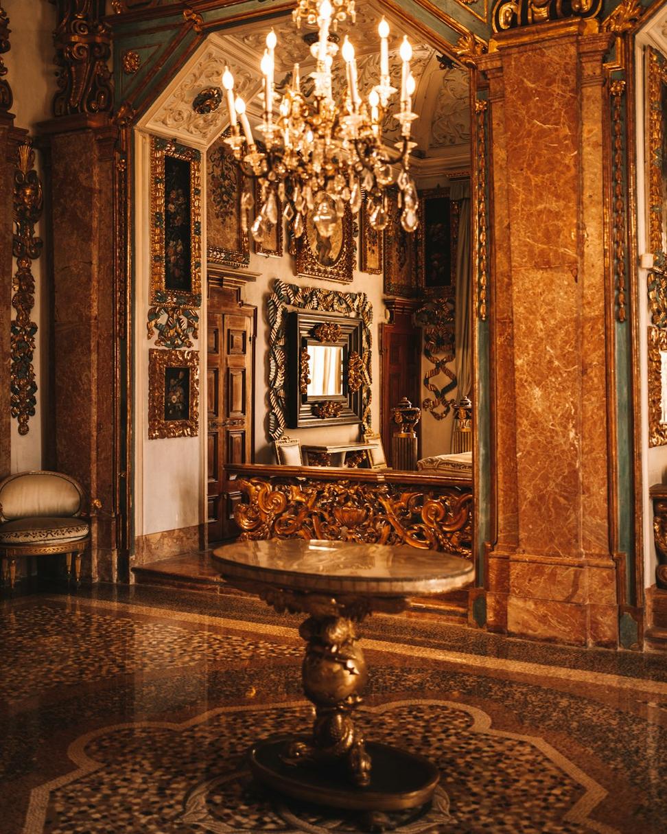 Presidential Universe Suite
